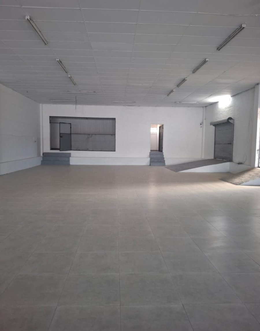 To Let Commercial Property for Rent in Oudtshoorn Central Western Cape